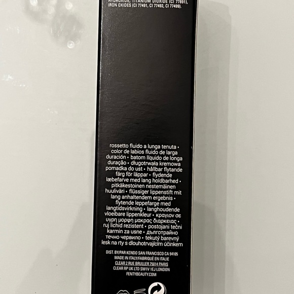 Stunna Lip Paint Longwear Fluid Lip Color NIB - Picture 3 of 5